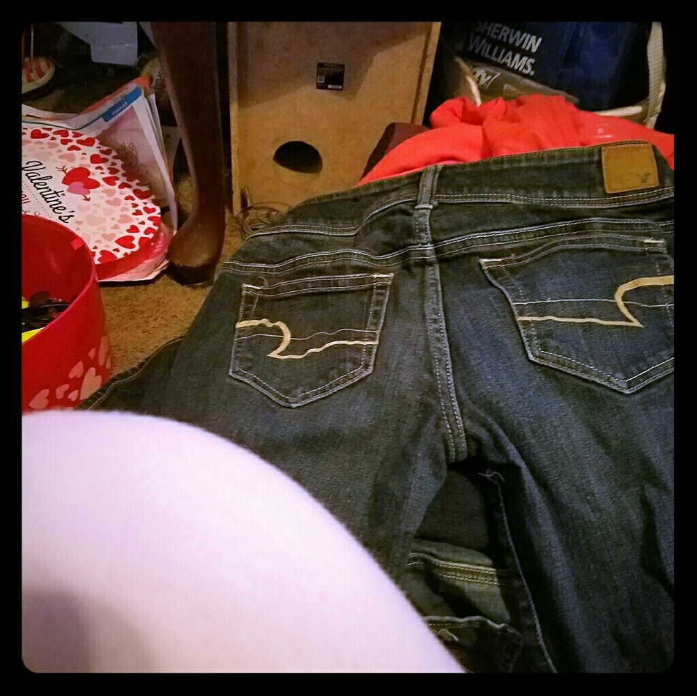 American eagle Jeans size 8